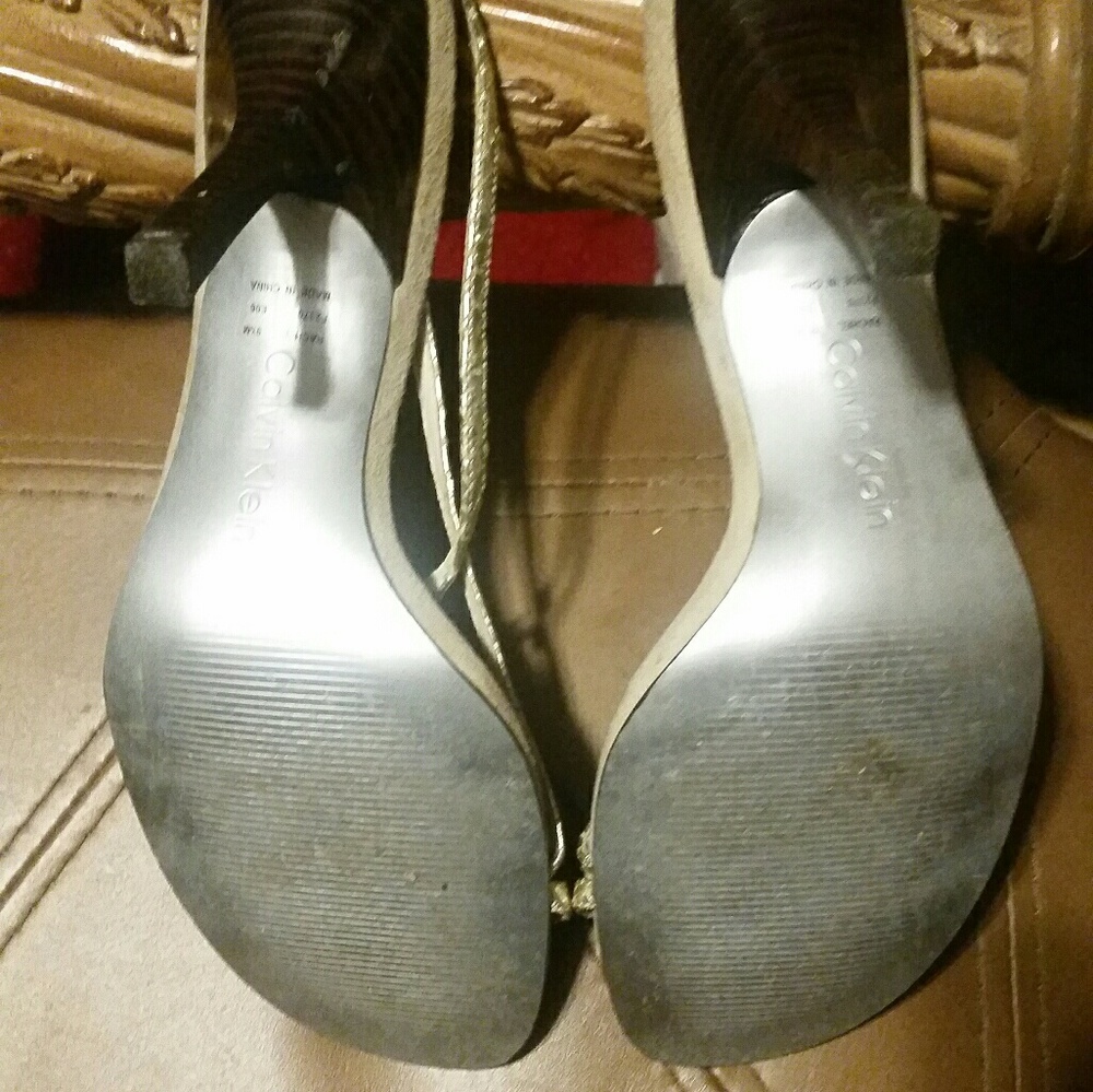 Shoes - Picture 2 of 2